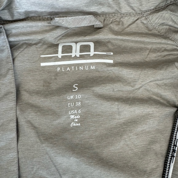 AA Platinum jacket - Picture 3 of 4